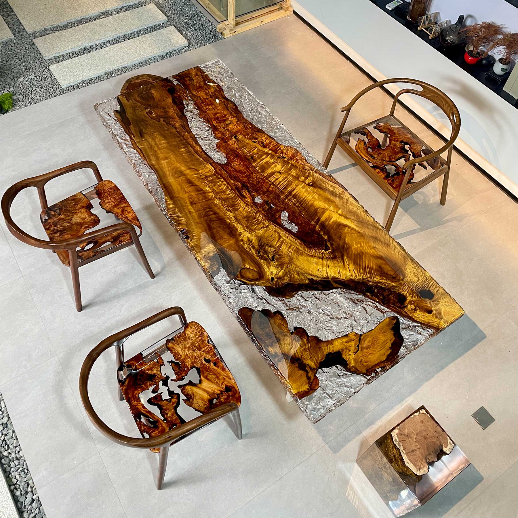Unique Design Luxury Epoxy Resin Nature Wood Dinner Table - Usatableops