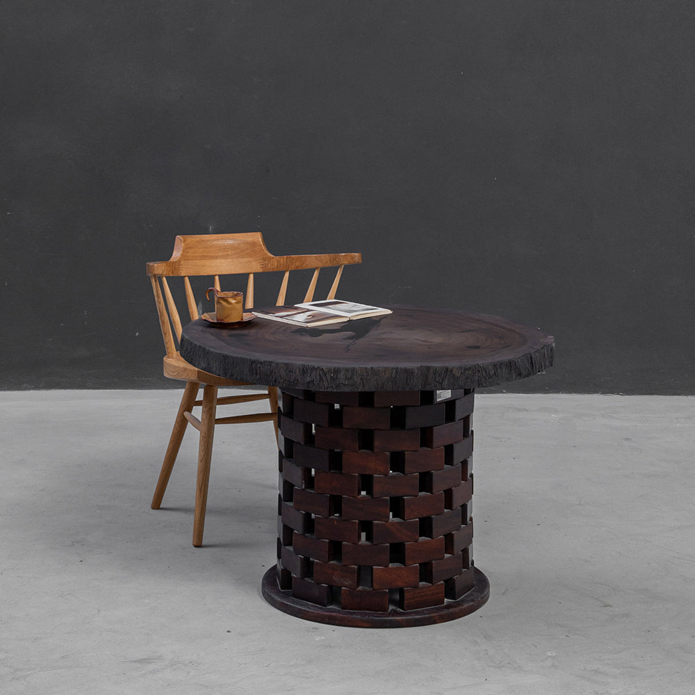 UTT Round Epoxy Resin Coffee Table 