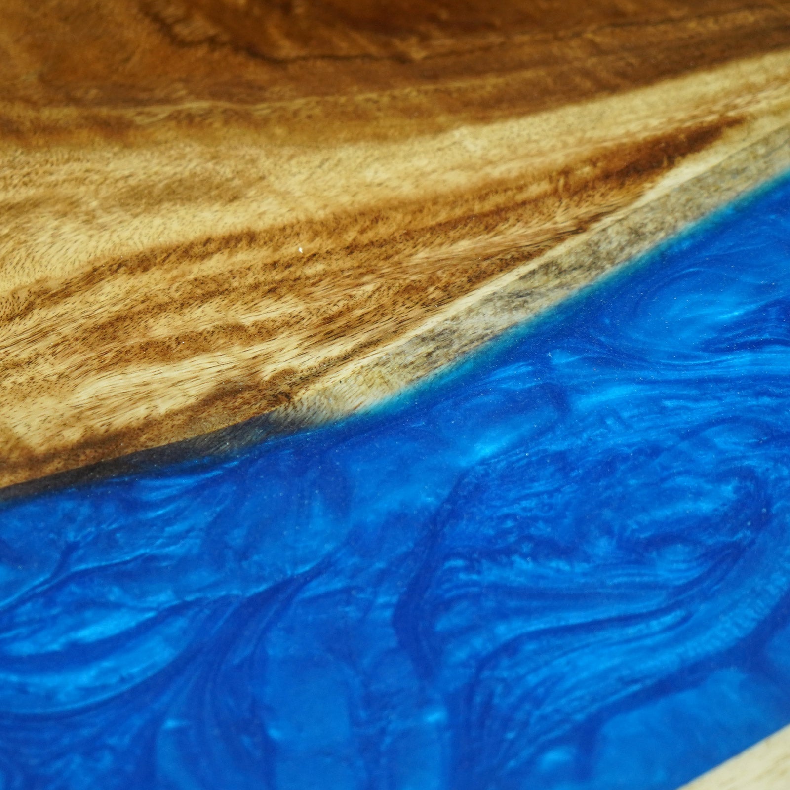 Usatabletops-Handmade-Walnut-Epoxy-River-Dining-Table-UTT54_4