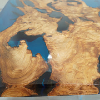Usatabletops-Epoxy-Resin-Table4